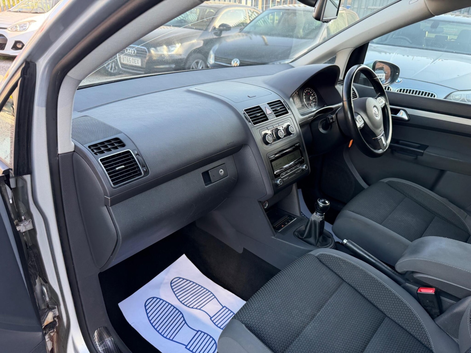 Used Volkswagen Touran 2011 for sale - 78185041: Photo 22