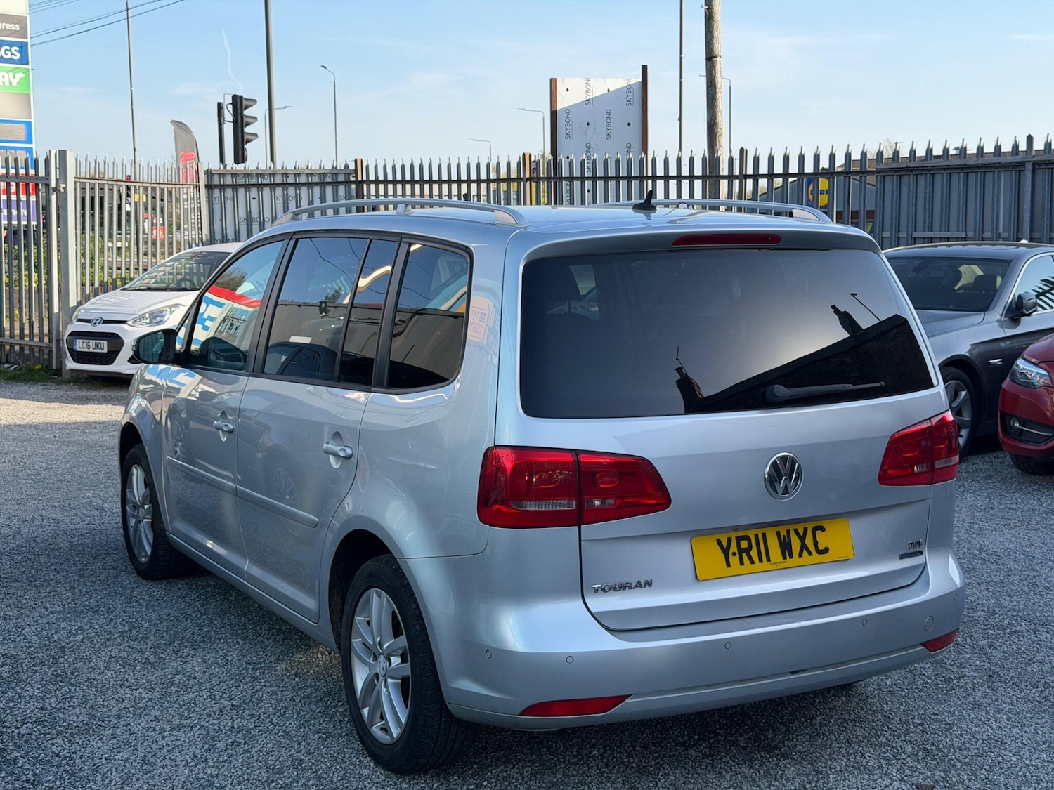 Used Volkswagen Touran 2011 for sale - 78185041: Photo 4