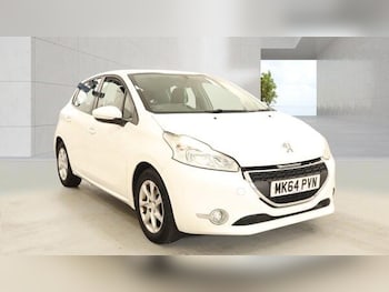 Used Peugeot 208 2014 for sale - 79395944: Photo