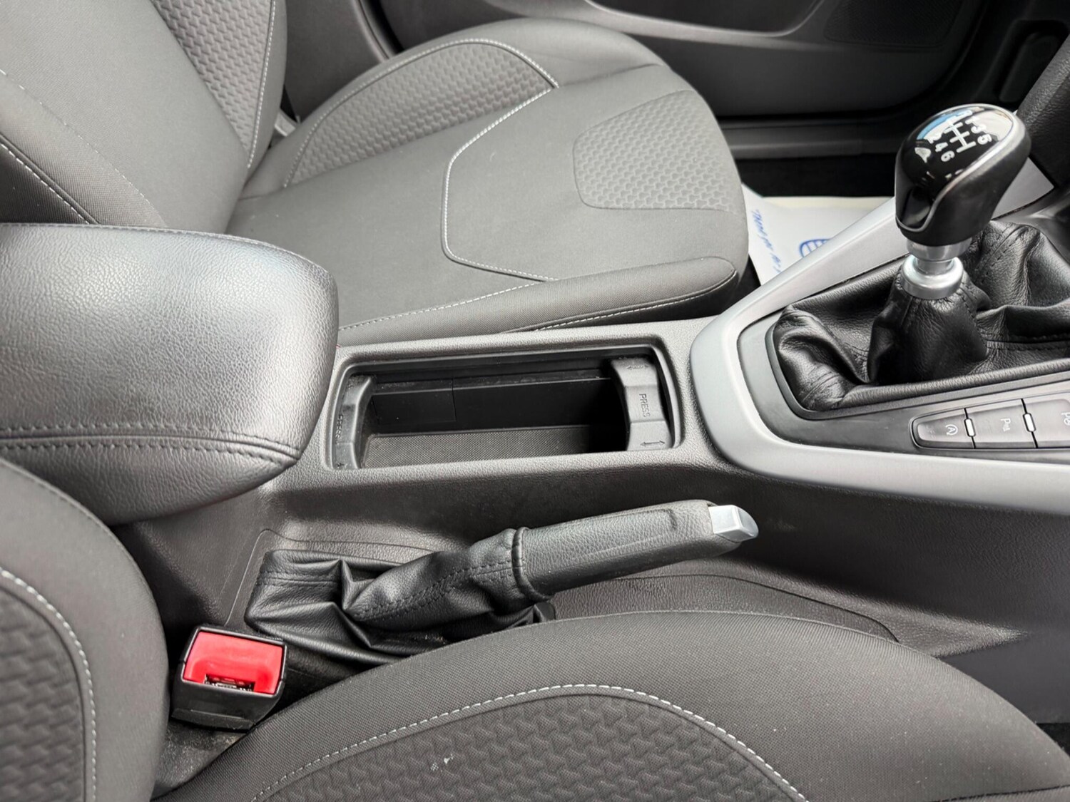 Used Ford Focus 2015 for sale - 77908928: Photo 19