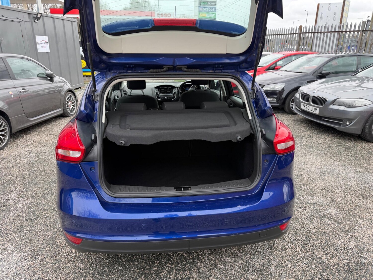 Used Ford Focus 2015 for sale - 77908928: Photo 32