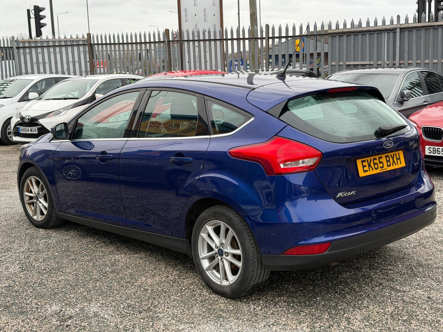 Used Ford Focus 2015 for sale - 77908928: Photo 4