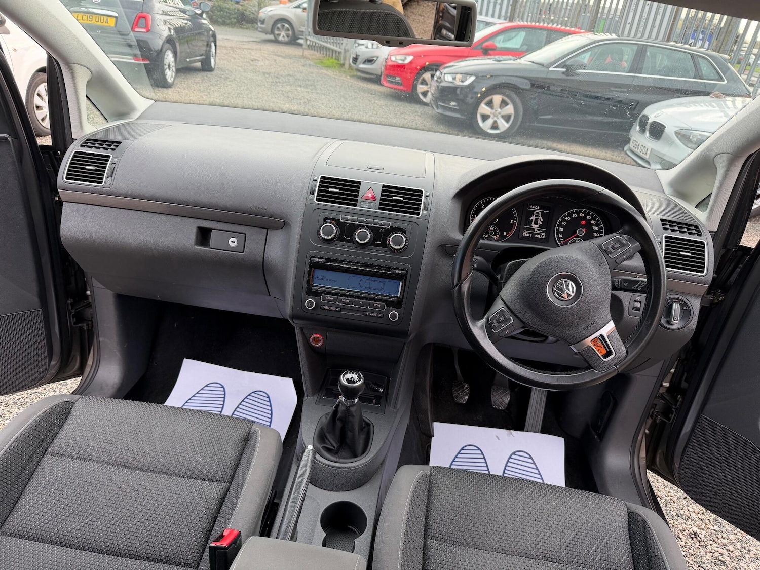 Used Volkswagen Touran 2011 for sale - 76866326: Photo 12