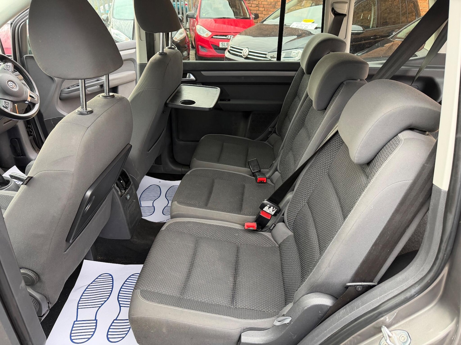 Used Volkswagen Touran 2011 for sale - 76866326: Photo 20