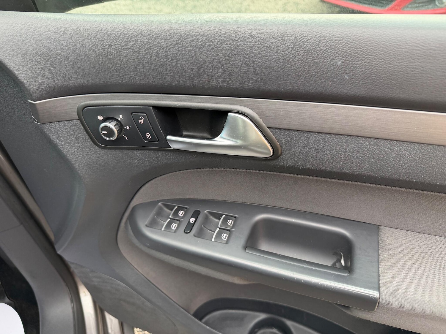 Used Volkswagen Touran 2011 for sale - 76866326: Photo 31