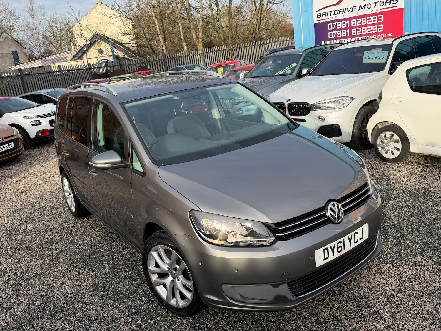 Used Volkswagen Touran 2011 for sale - 76866326: Photo 6