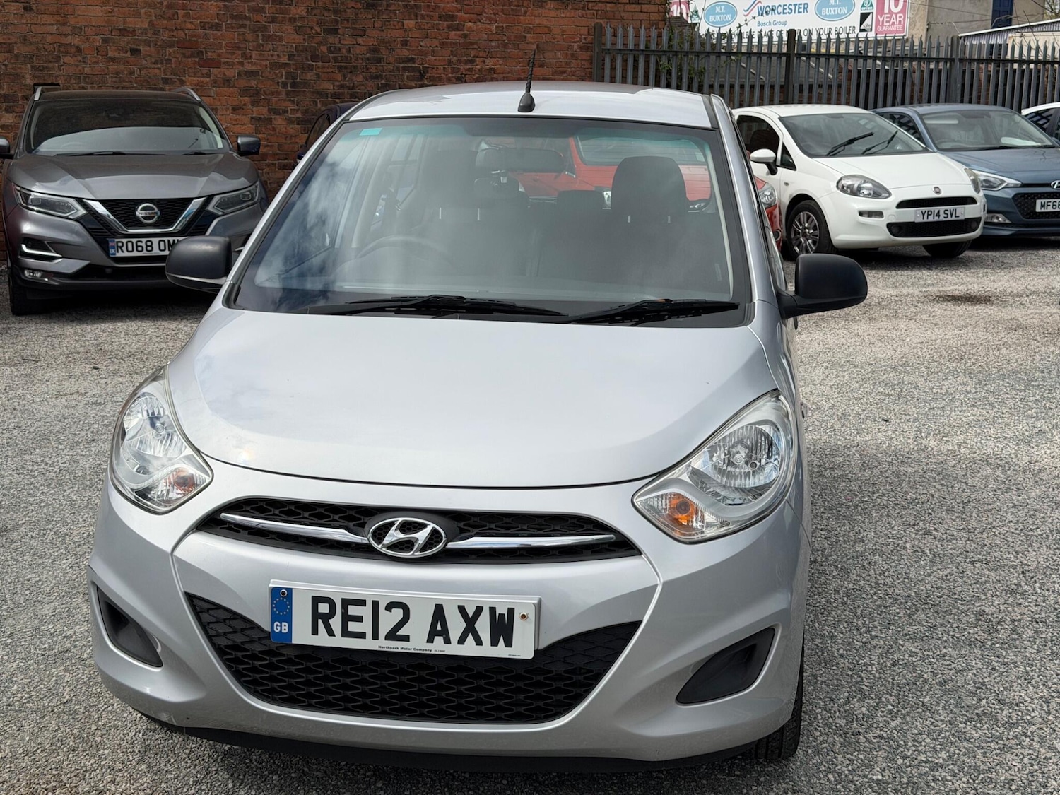 Used Hyundai i10 for sale - 78127662: Photo 2