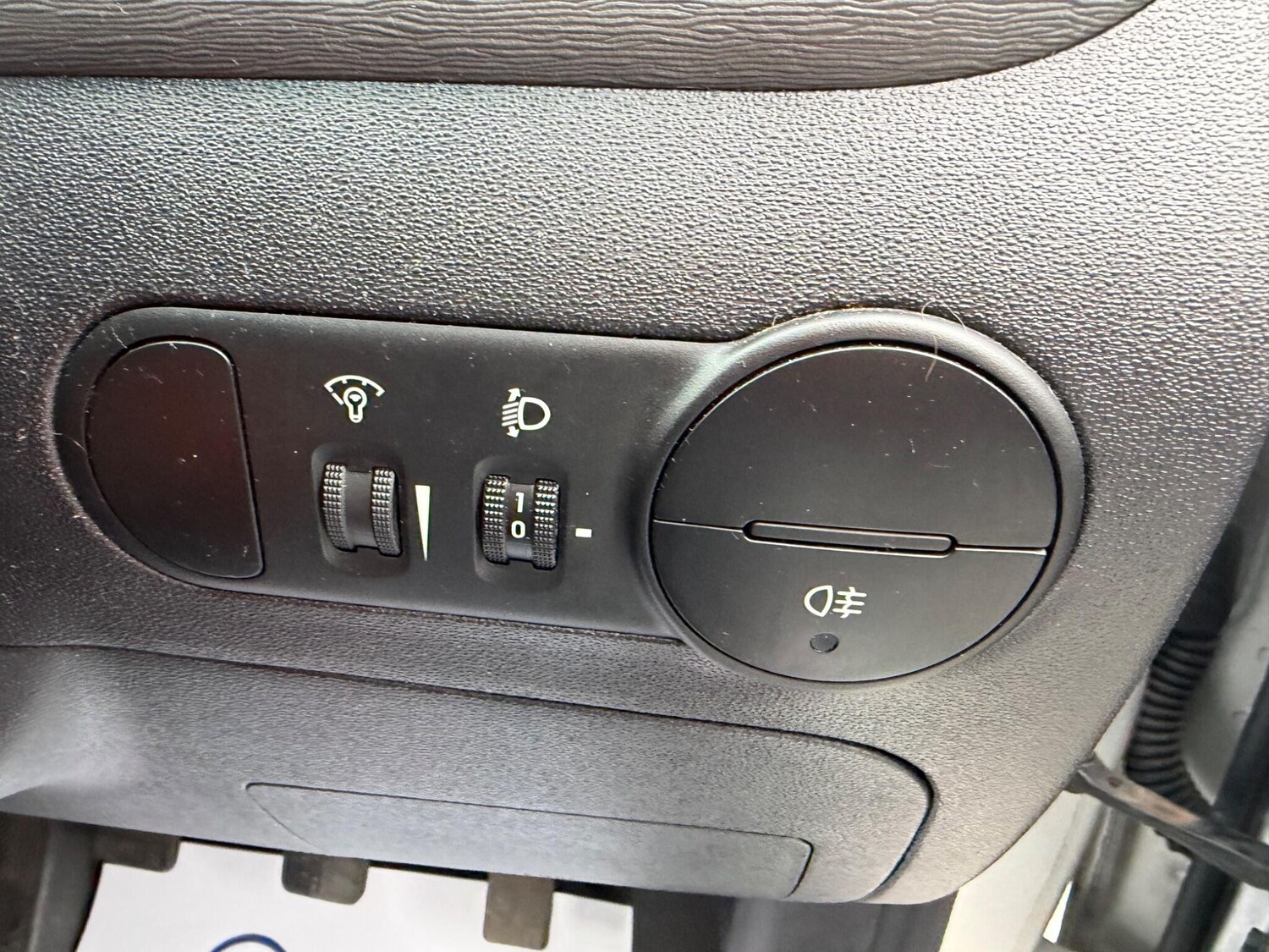 Used Hyundai i10 for sale - 78127662: Photo 29