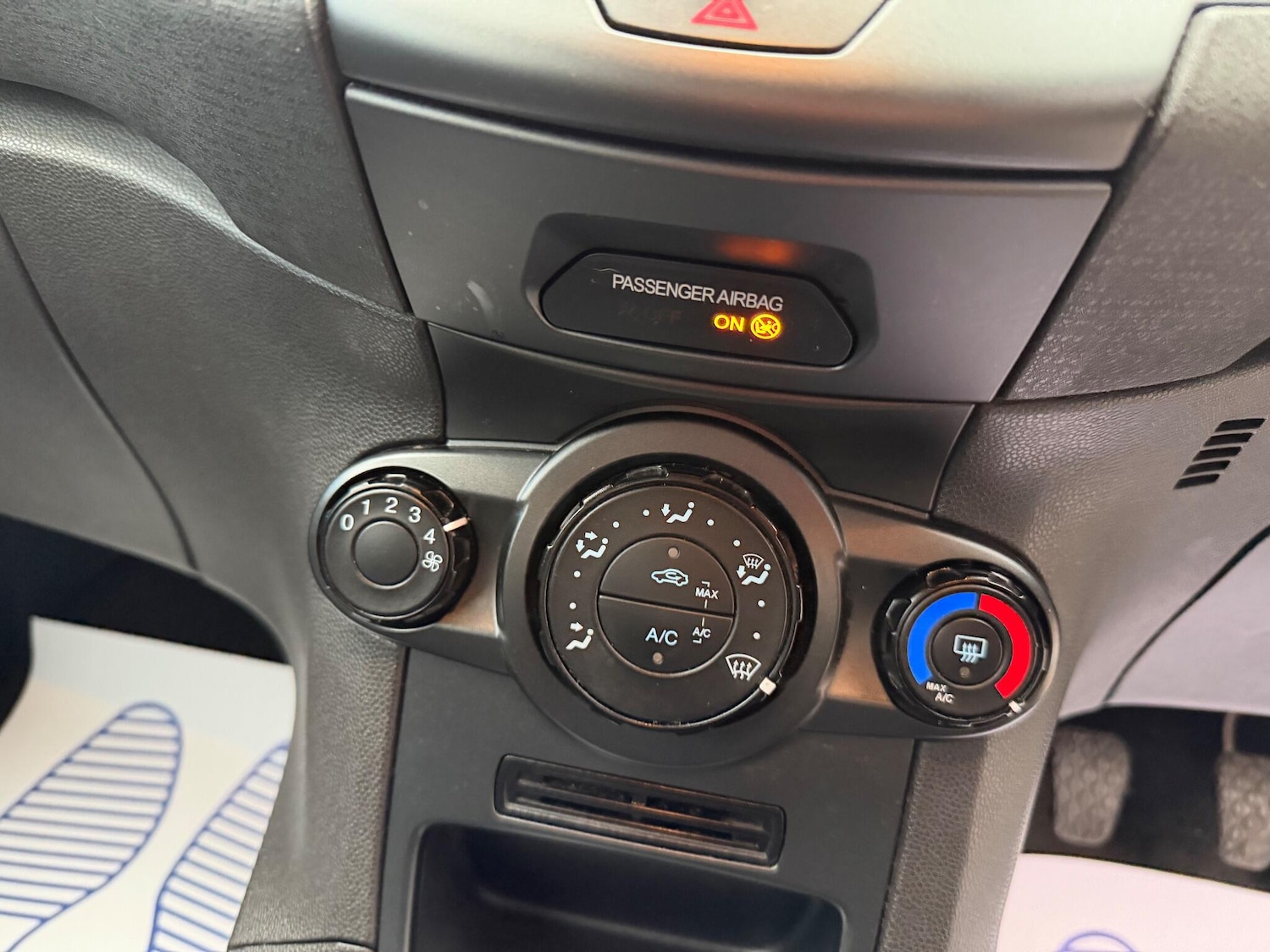 Used Ford Fiesta 2014 for sale - 77306317: Photo 27