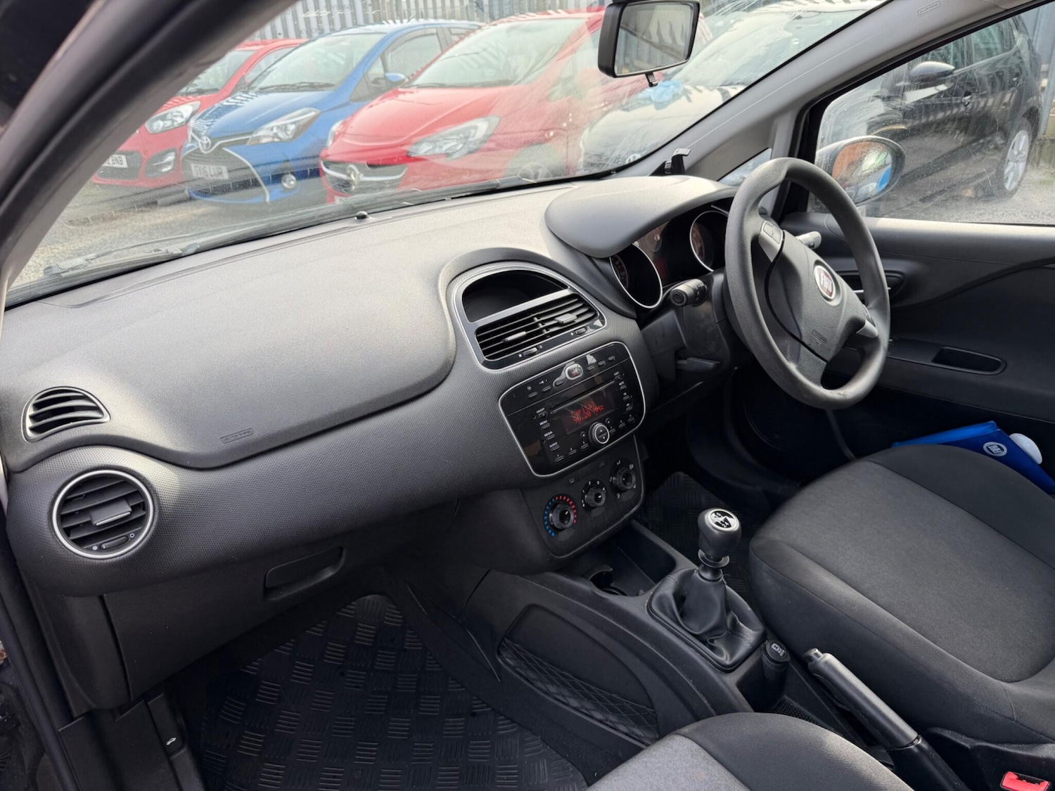 Used Fiat Punto 2013 for sale - 77585665: Photo 9