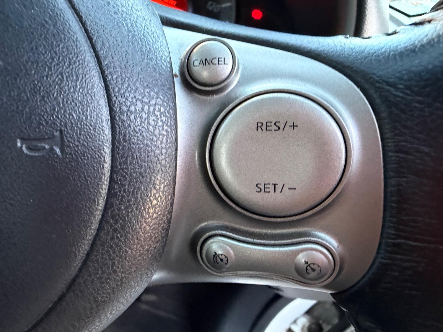 Used Nissan Micra 2011 for sale - 77098150: Photo 22