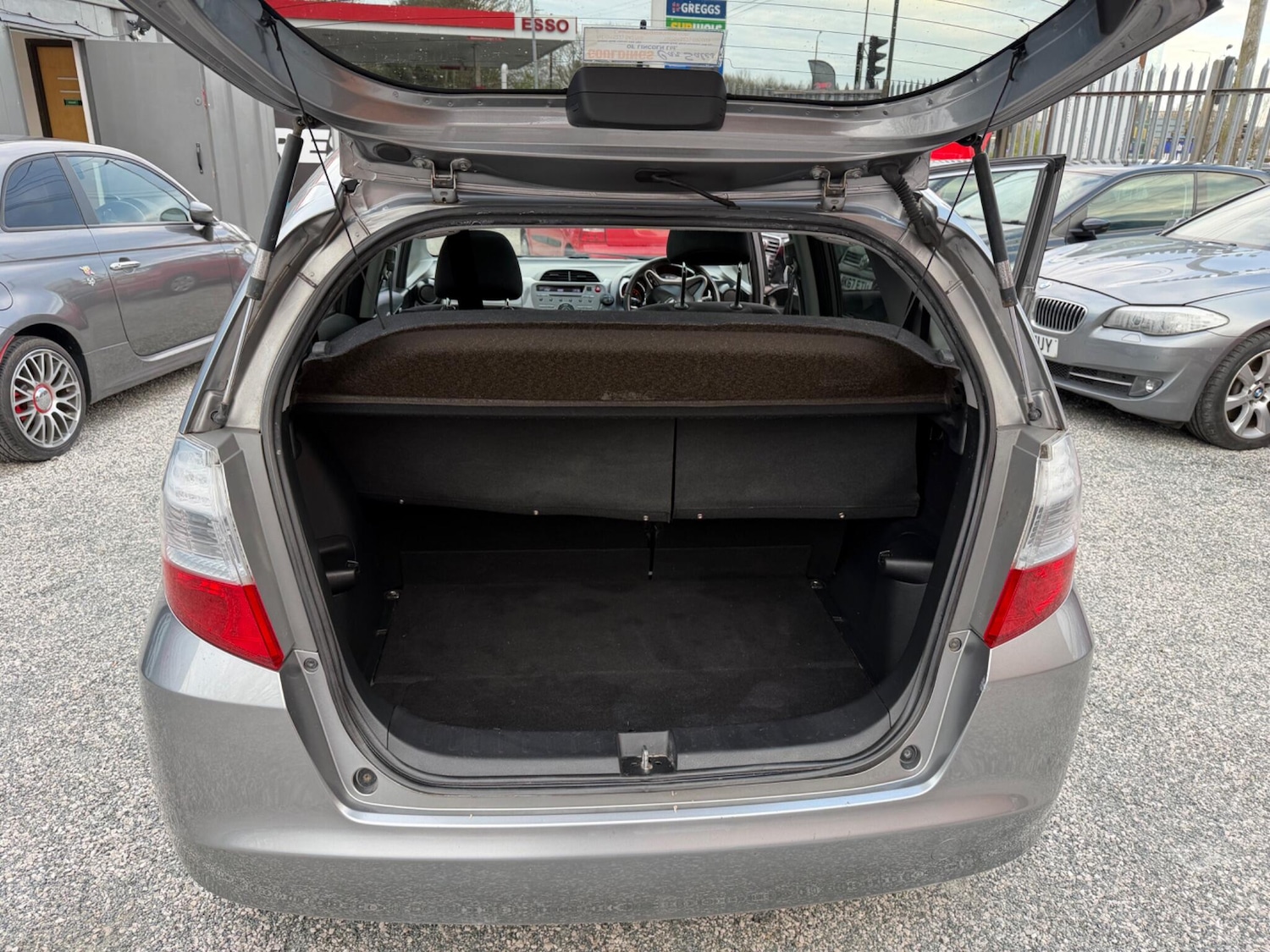 Used Honda Jazz 2010 for sale - 78019028: Photo 31