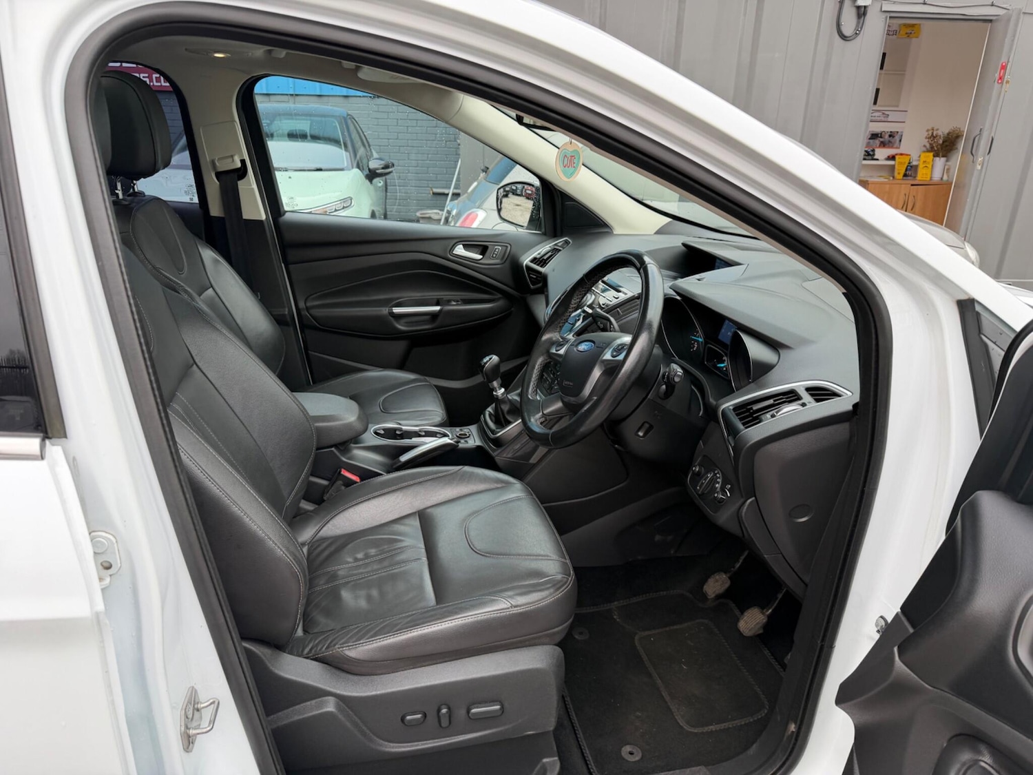 Used Ford Kuga 2014 for sale - 77808421: Photo 17