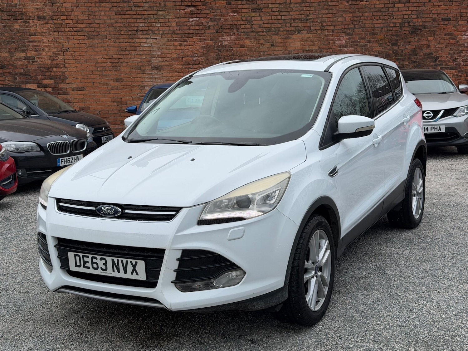 Used Ford Kuga 2014 for sale - 77808421: Photo 2