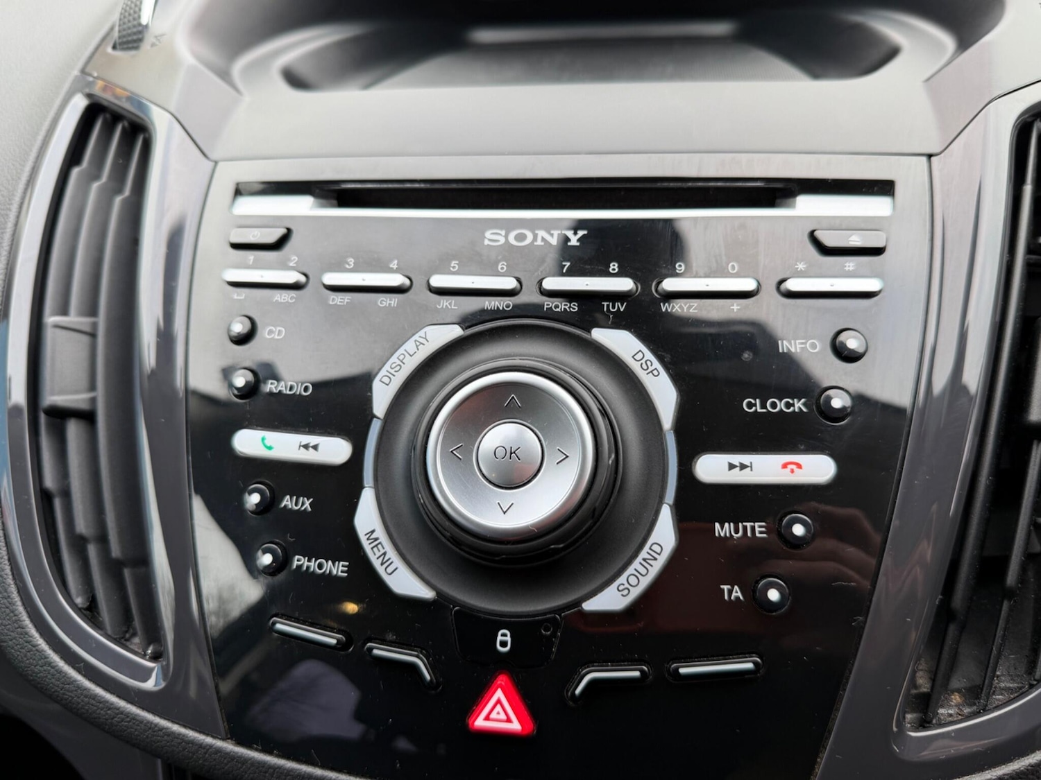 Used Ford Kuga 2014 for sale - 77808421: Photo 43