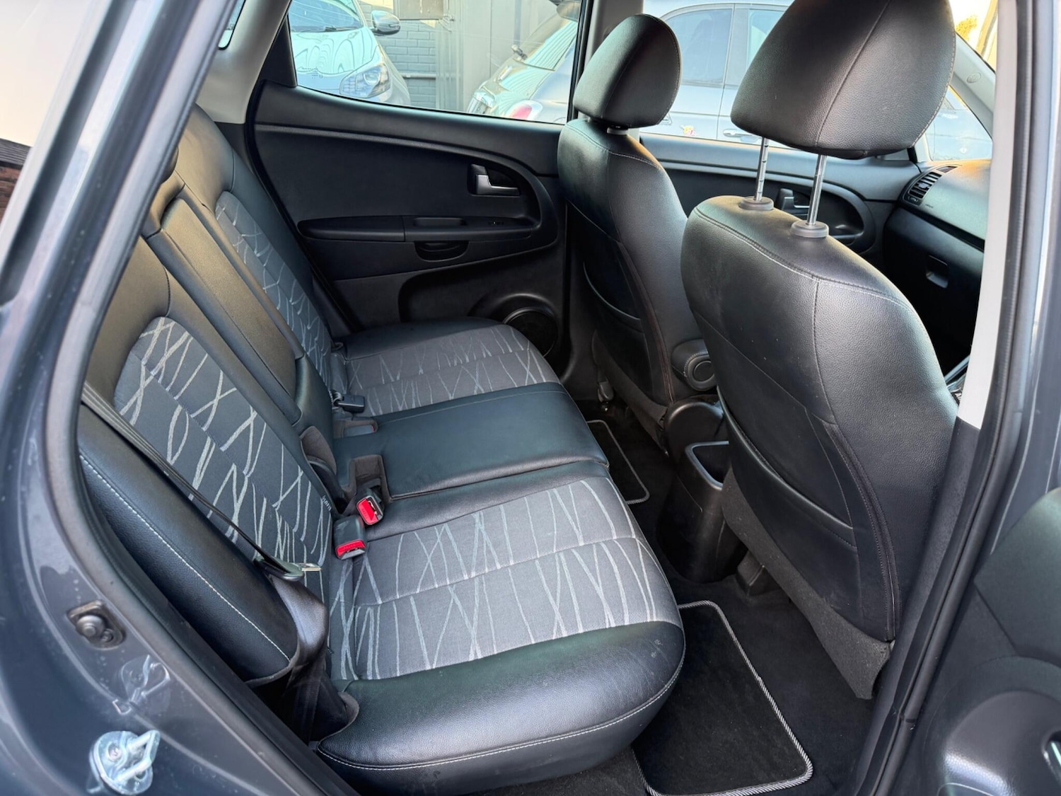 Used Kia Venga 2018 for sale - 78204289: Photo 24