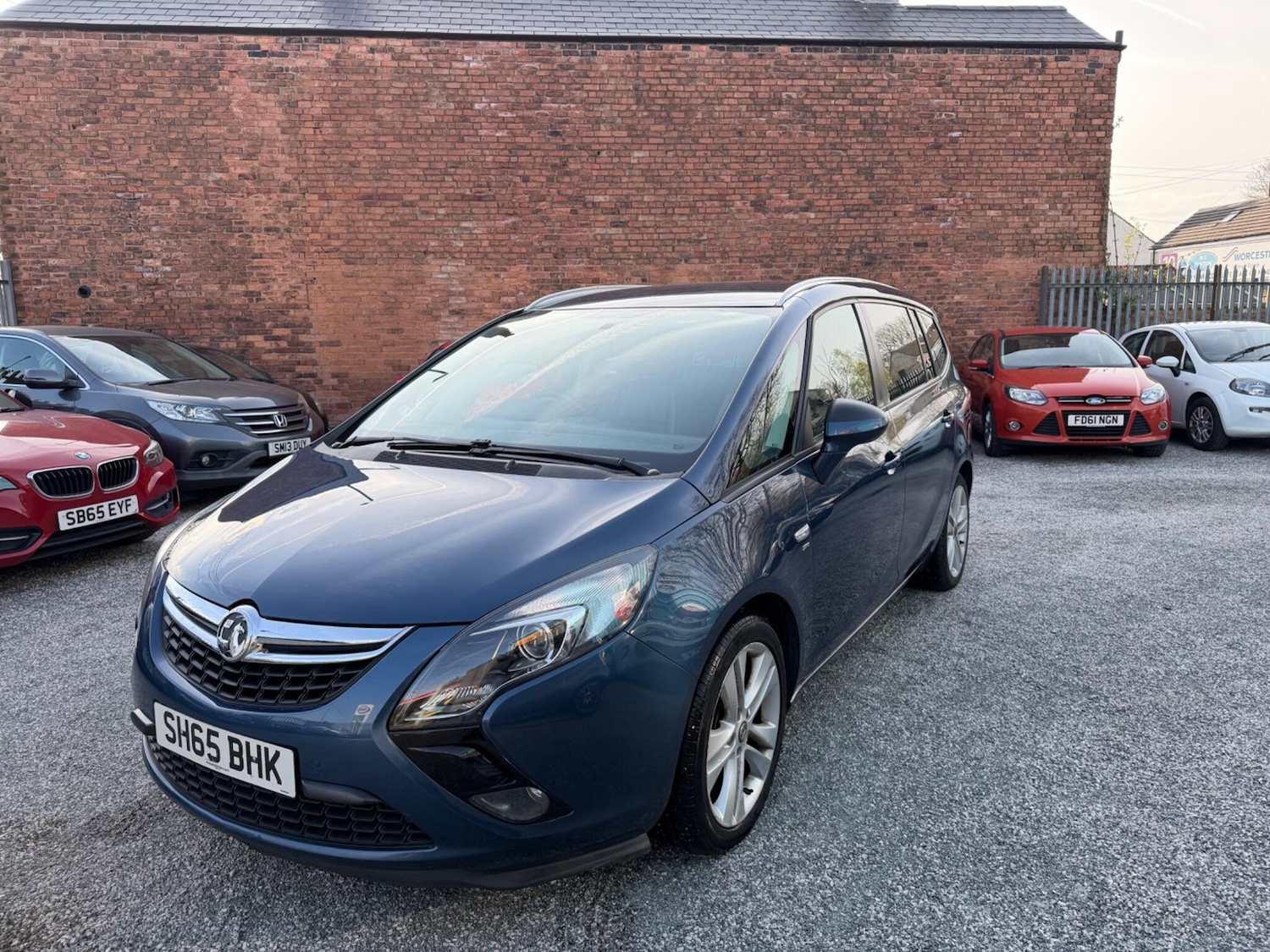 Used Vauxhall Zafira Tourer for sale - 78115225: Photo 3