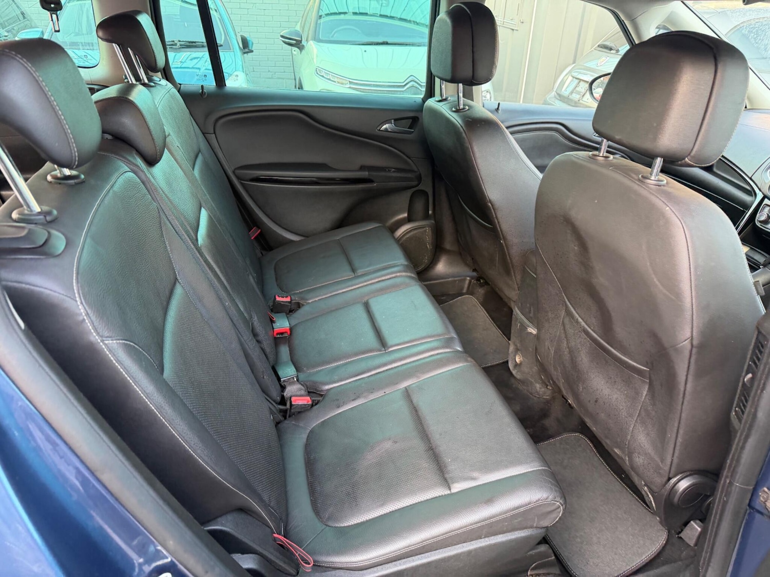 Used Vauxhall Zafira Tourer for sale - 78115225: Photo 31