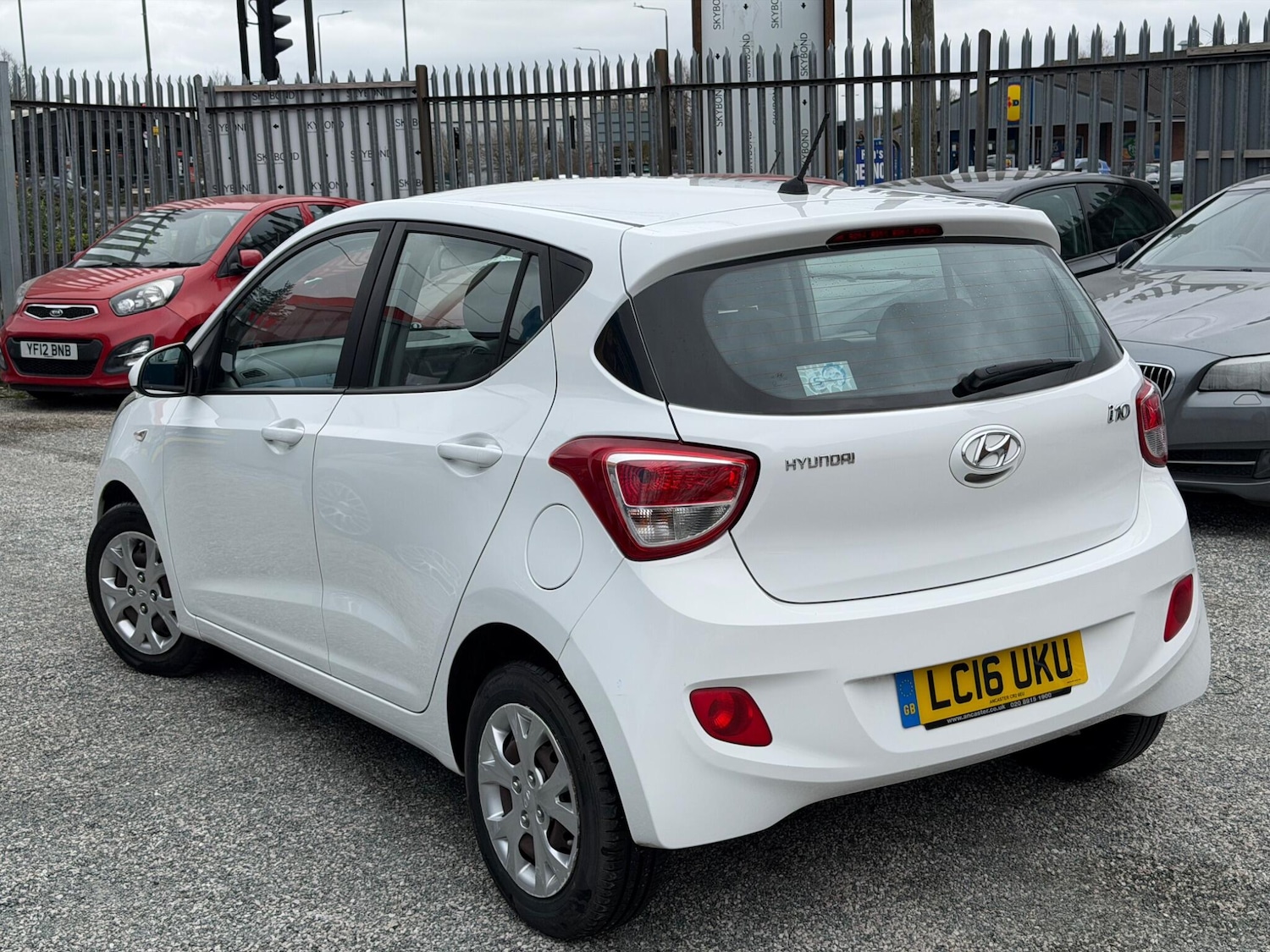 Used Hyundai i10 2016 for sale - 77794413: Photo 4