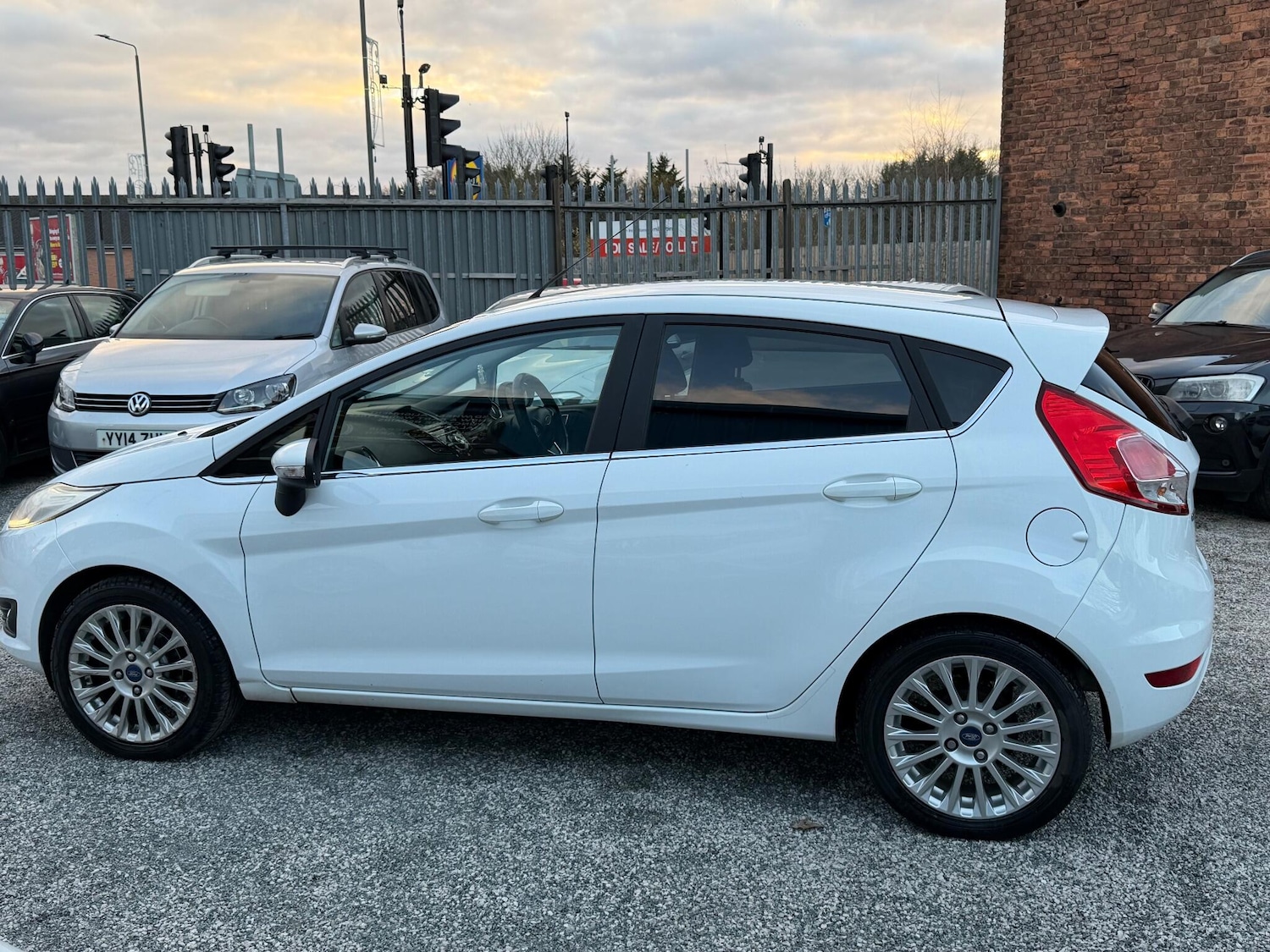 Used Ford Fiesta 2014 for sale - 77411937: Photo 17