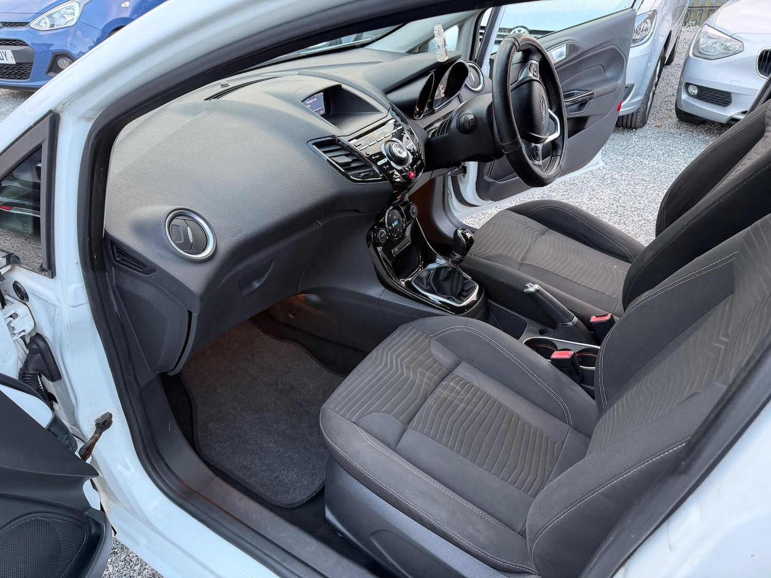 Used Ford Fiesta 2014 for sale - 77411937: Photo 49