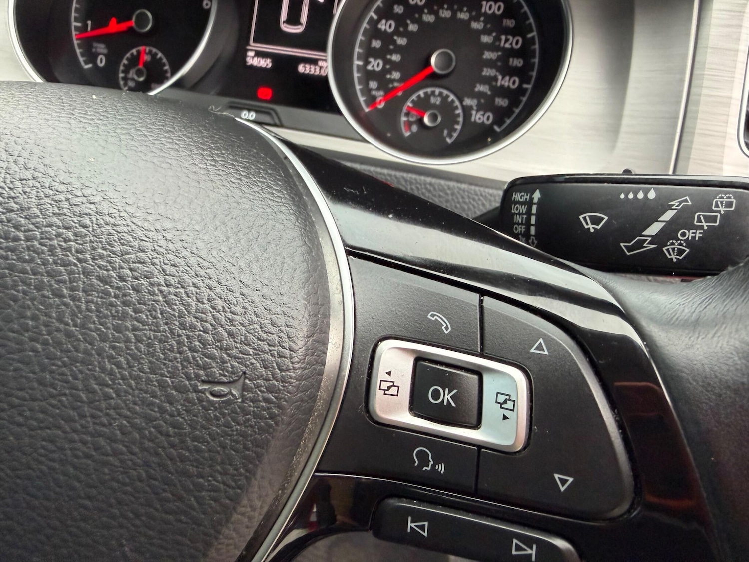 Used Volkswagen Golf 2014 for sale - 77808149: Photo 27