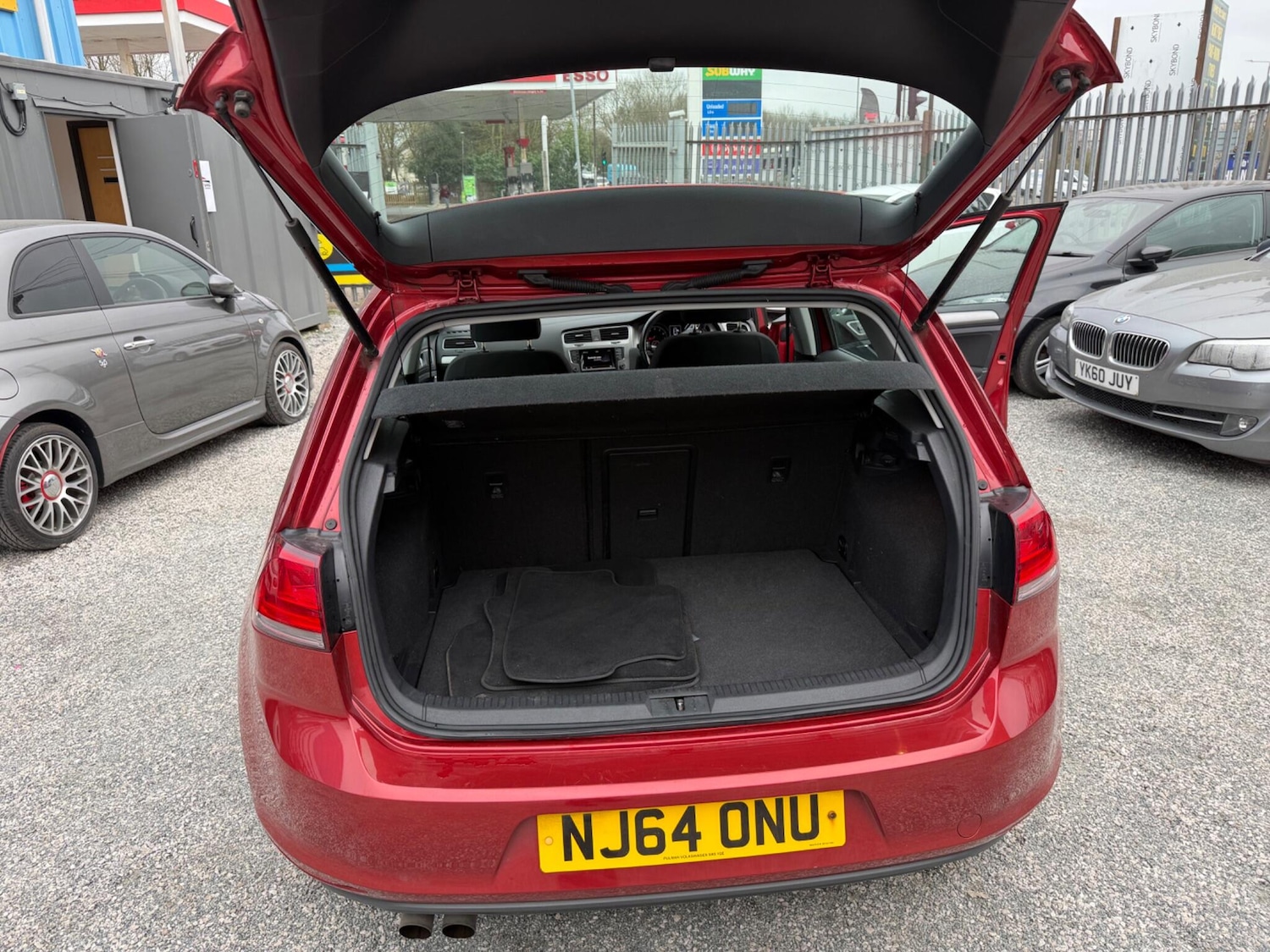 Used Volkswagen Golf 2014 for sale - 77808149: Photo 38