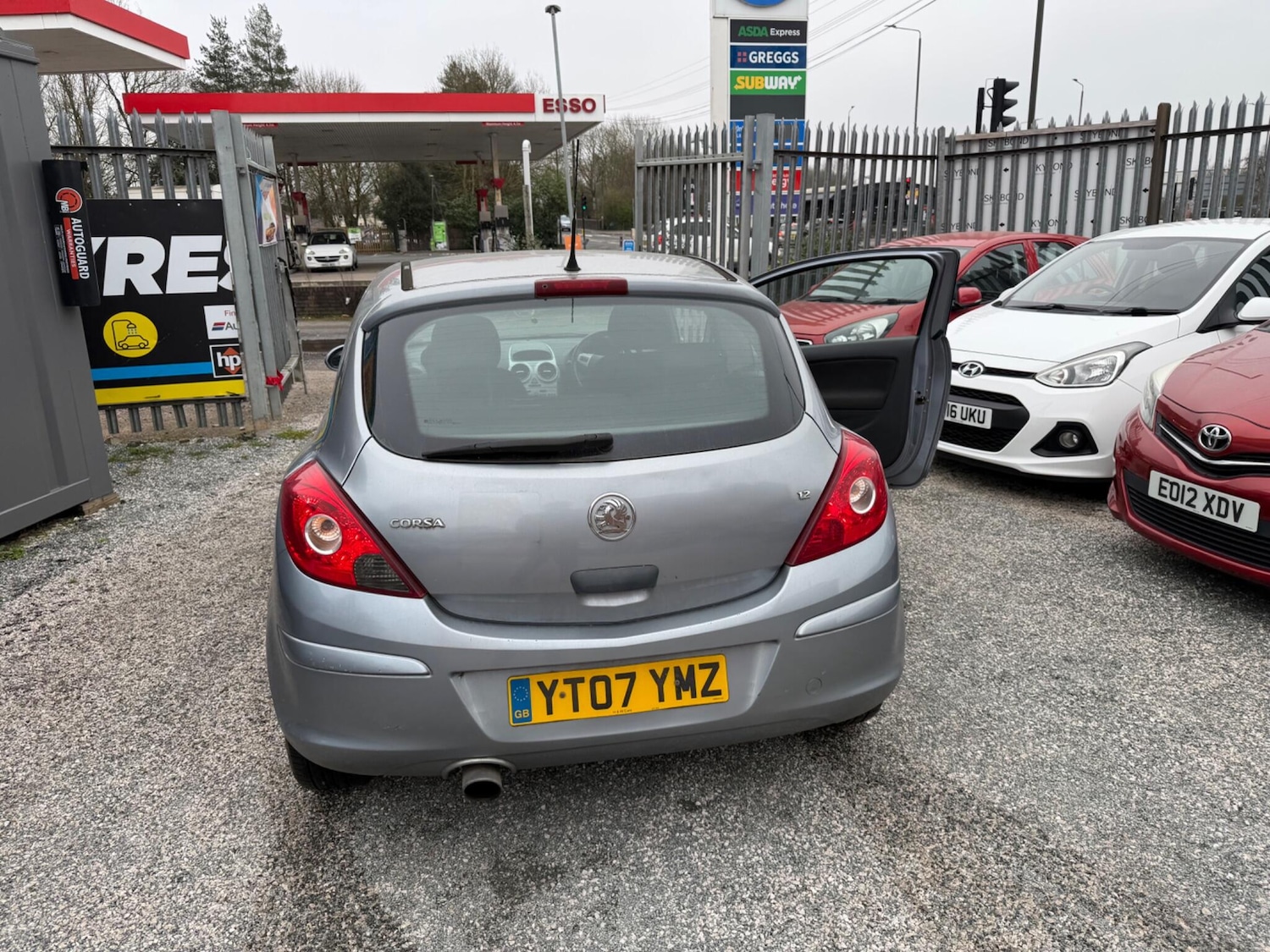 Used Vauxhall Corsa 2007 for sale - 77799021: Photo 3