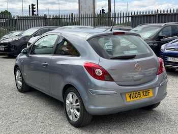 Used Vauxhall Corsa 2009 for sale - 79116875: Photo