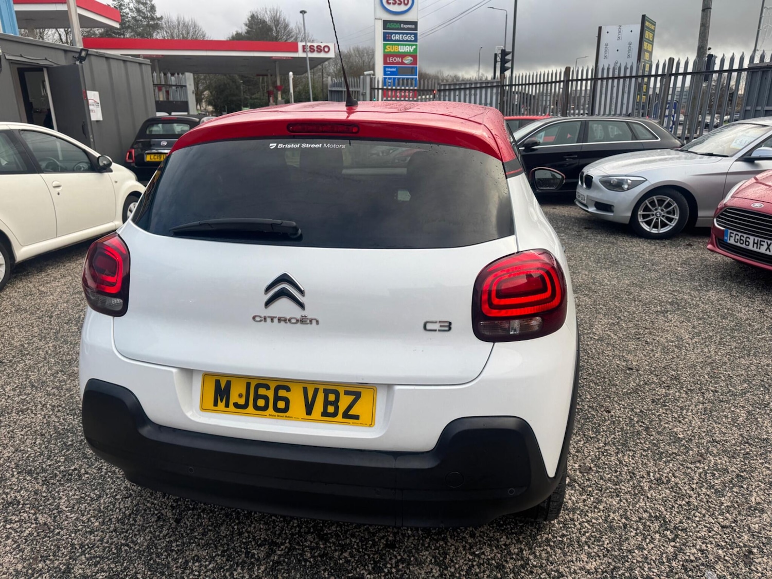 Used Citroen C3 2017 for sale - 76849834: Photo 30