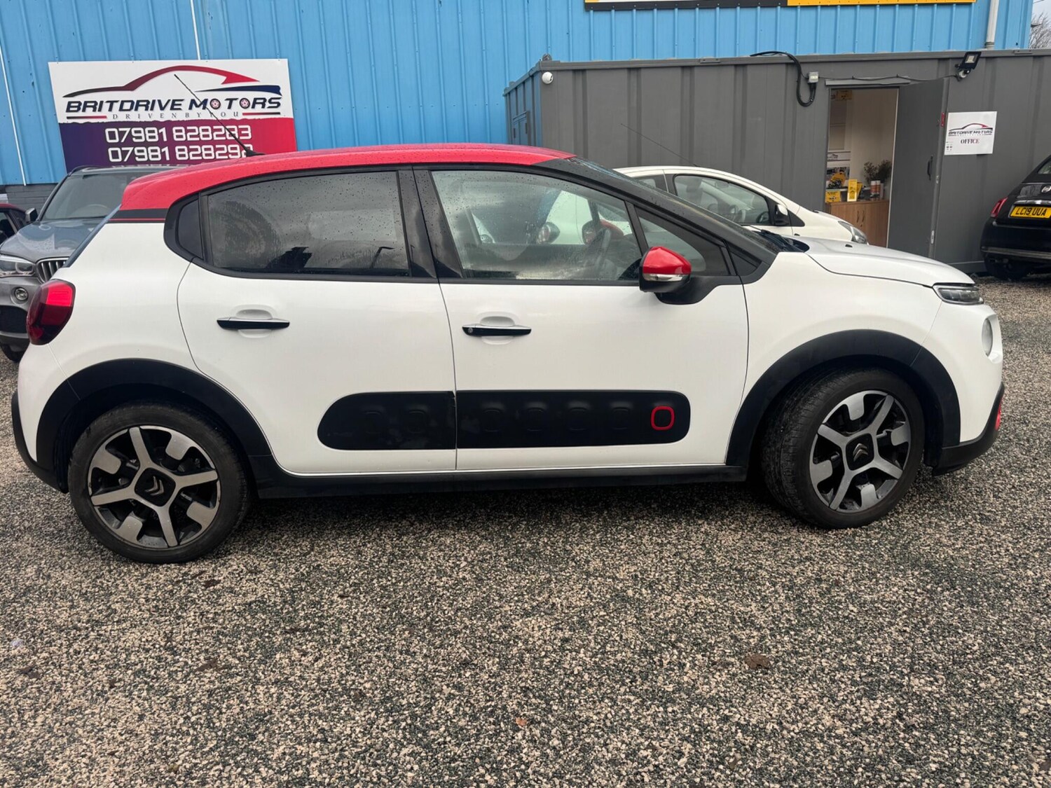 Used Citroen C3 2017 for sale - 76849834: Photo 43