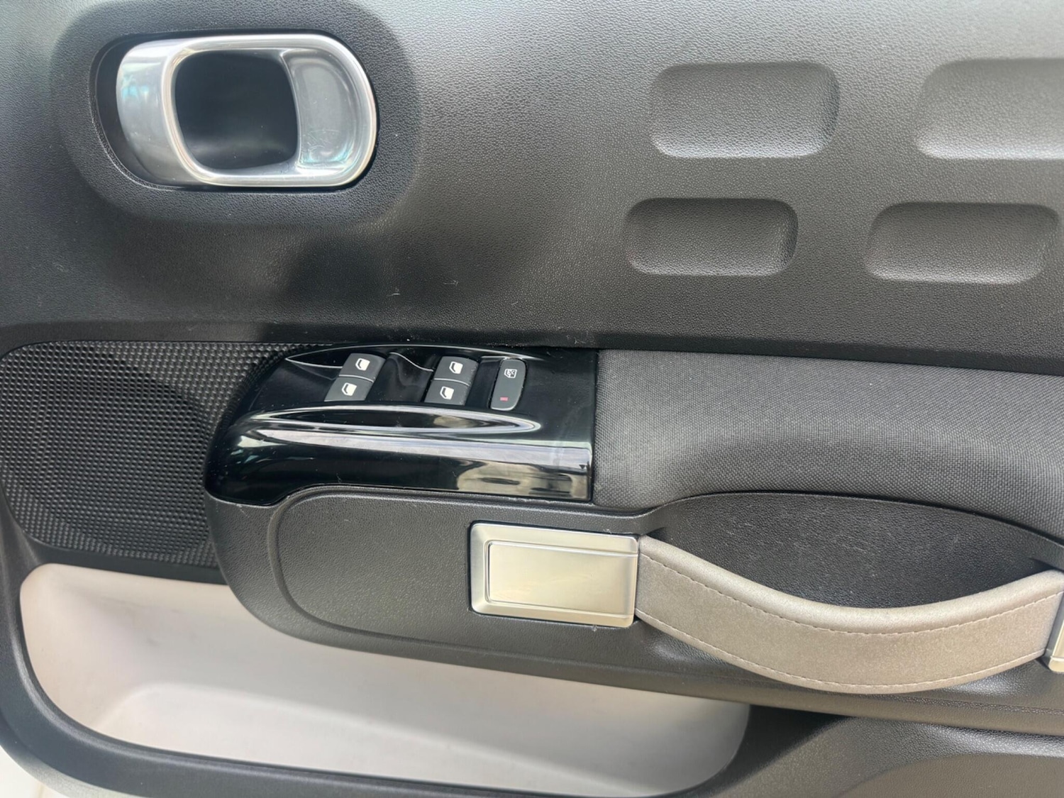 Used Citroen C3 2017 for sale - 76849834: Photo 8