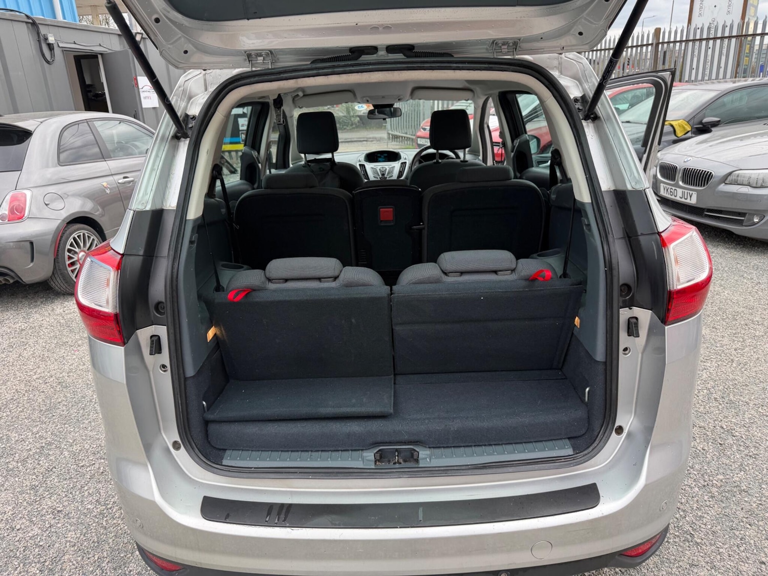 Used Ford Grand C-Max for sale - 77824692: Photo 28