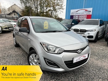 Used Hyundai i20 2013 for sale - 76849642: Photo