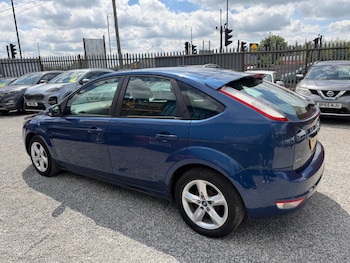 Used Ford Focus 2010 for sale - 78922507: Photo