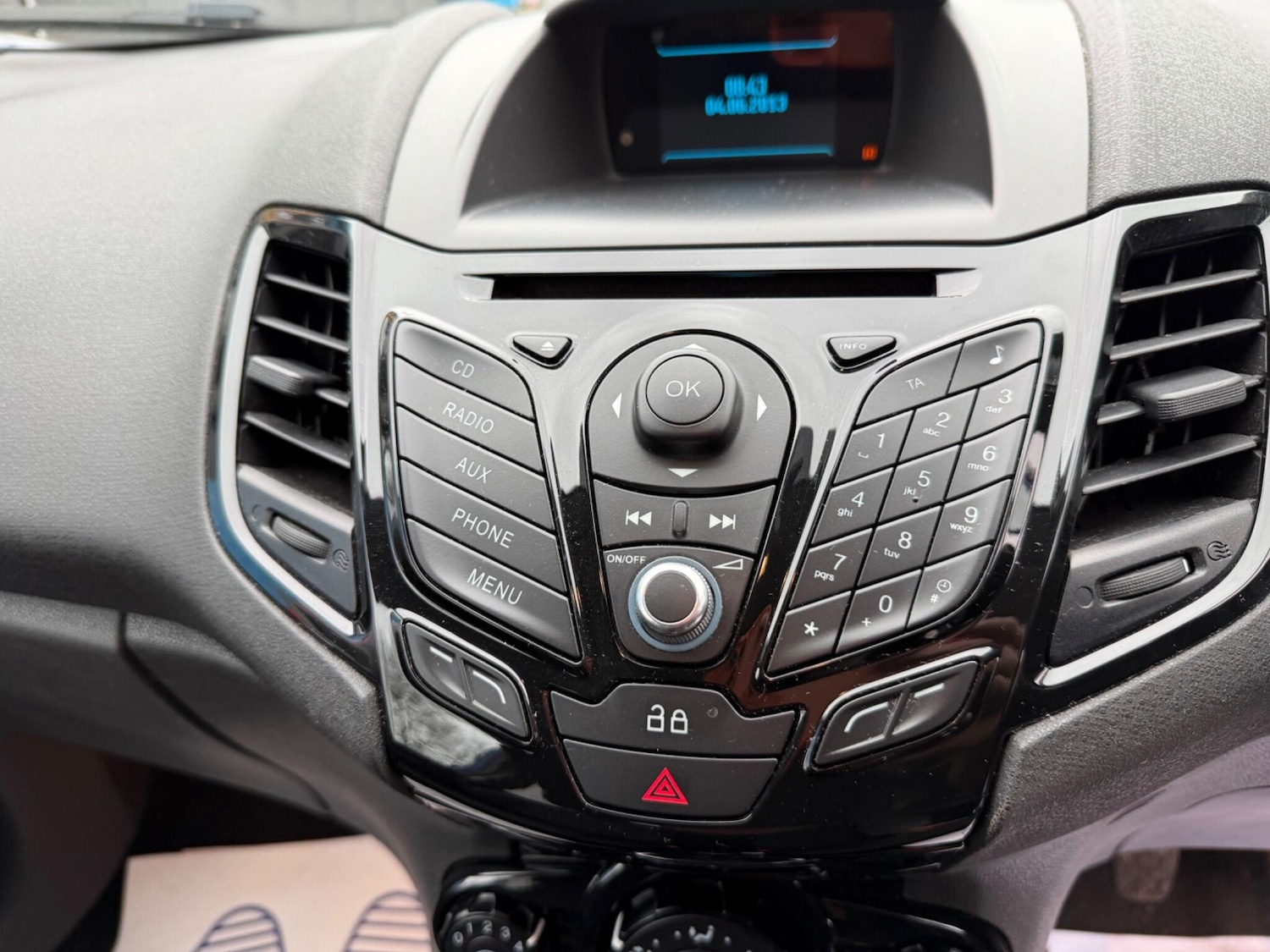 Used Ford Fiesta 2013 for sale - 77658159: Photo 33