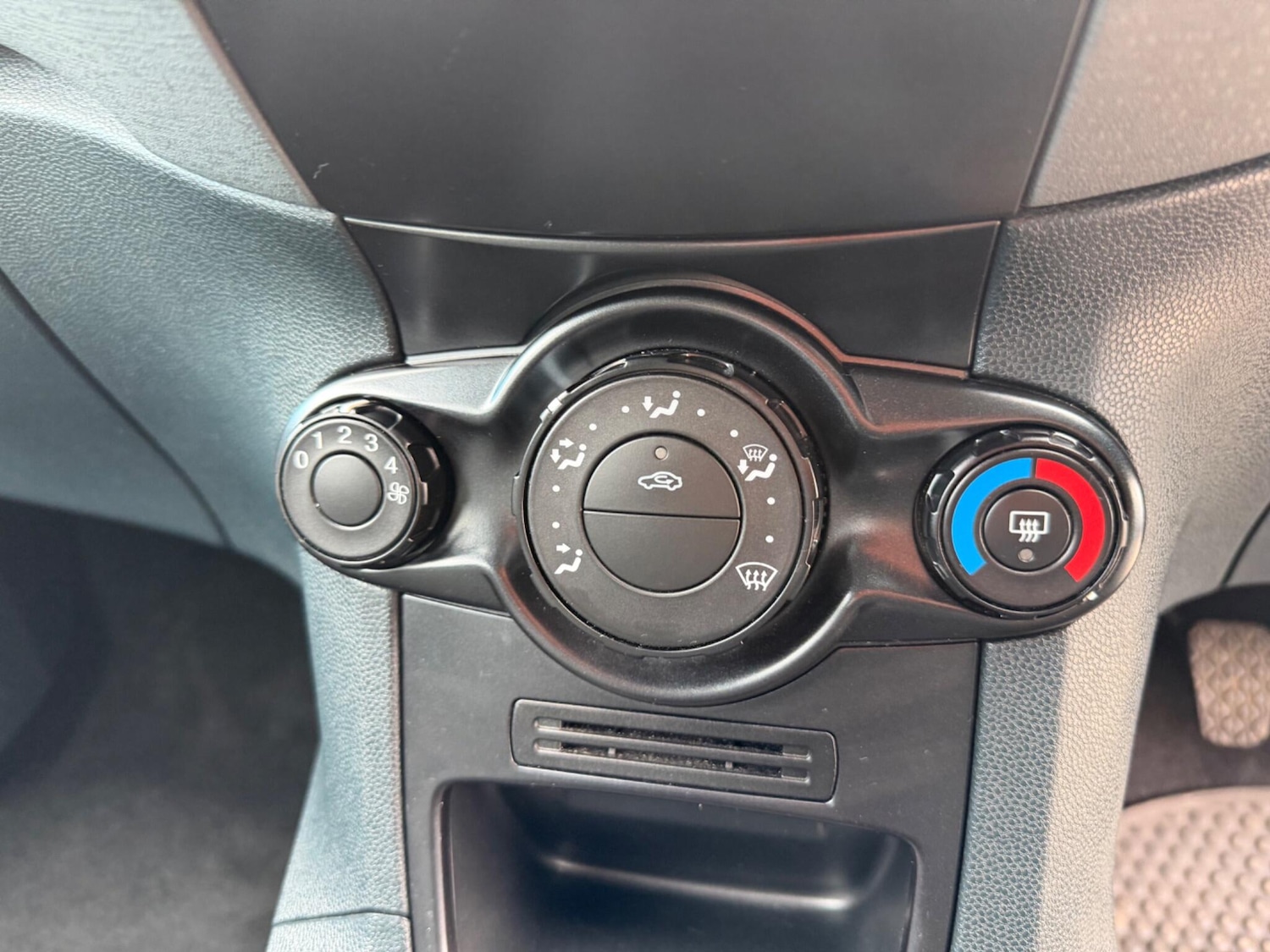 Used Ford Fiesta for sale - 77633823: Photo 23