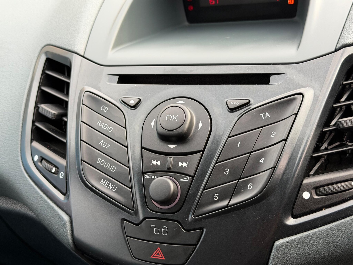 Used Ford Fiesta for sale - 77633823: Photo 42