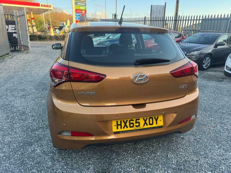 Used Hyundai i20 2015 for sale - 76786384: Photo 14