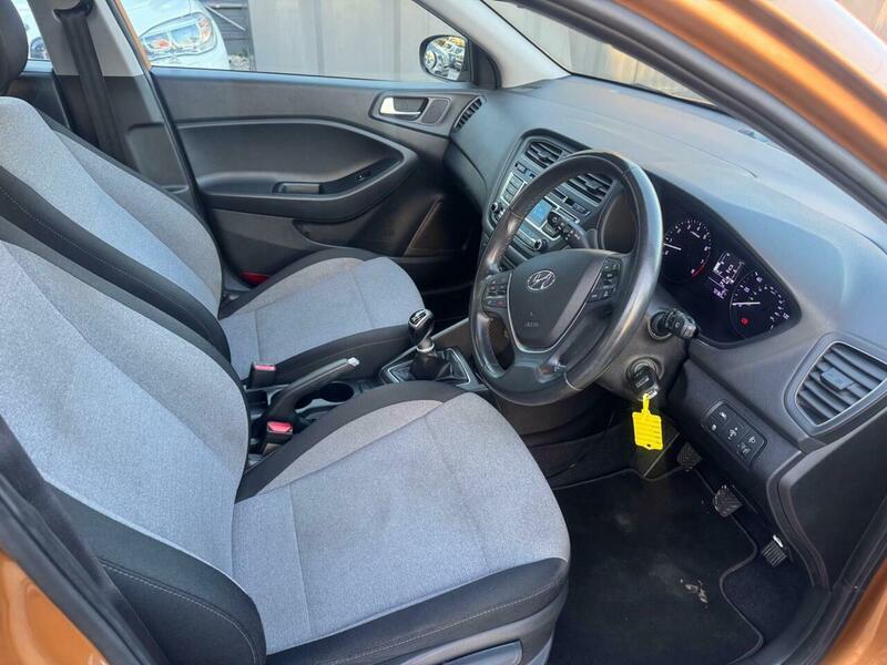 Used Hyundai i20 2015 for sale - 76786384: Photo 21