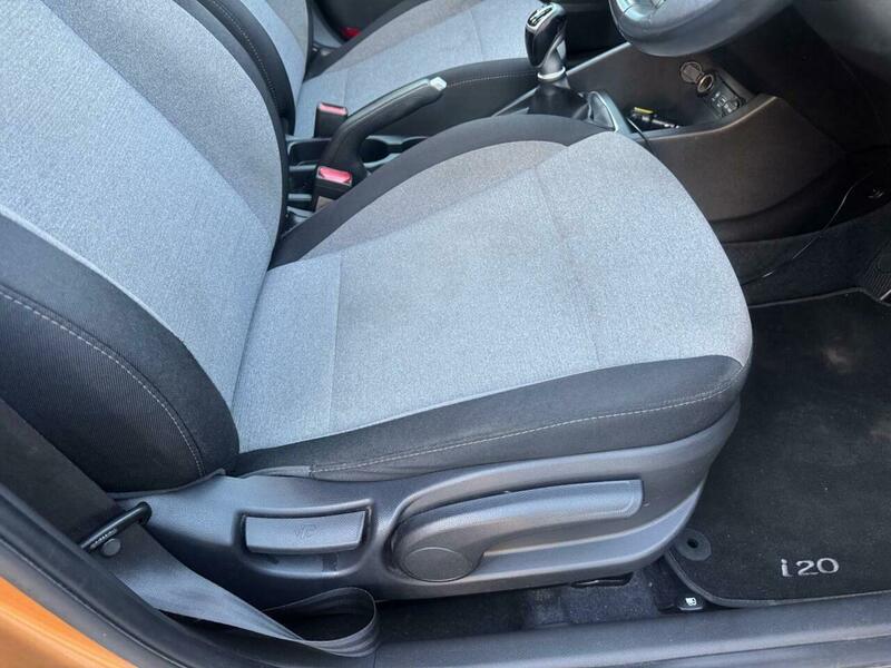 Used Hyundai i20 2015 for sale - 76786384: Photo 34