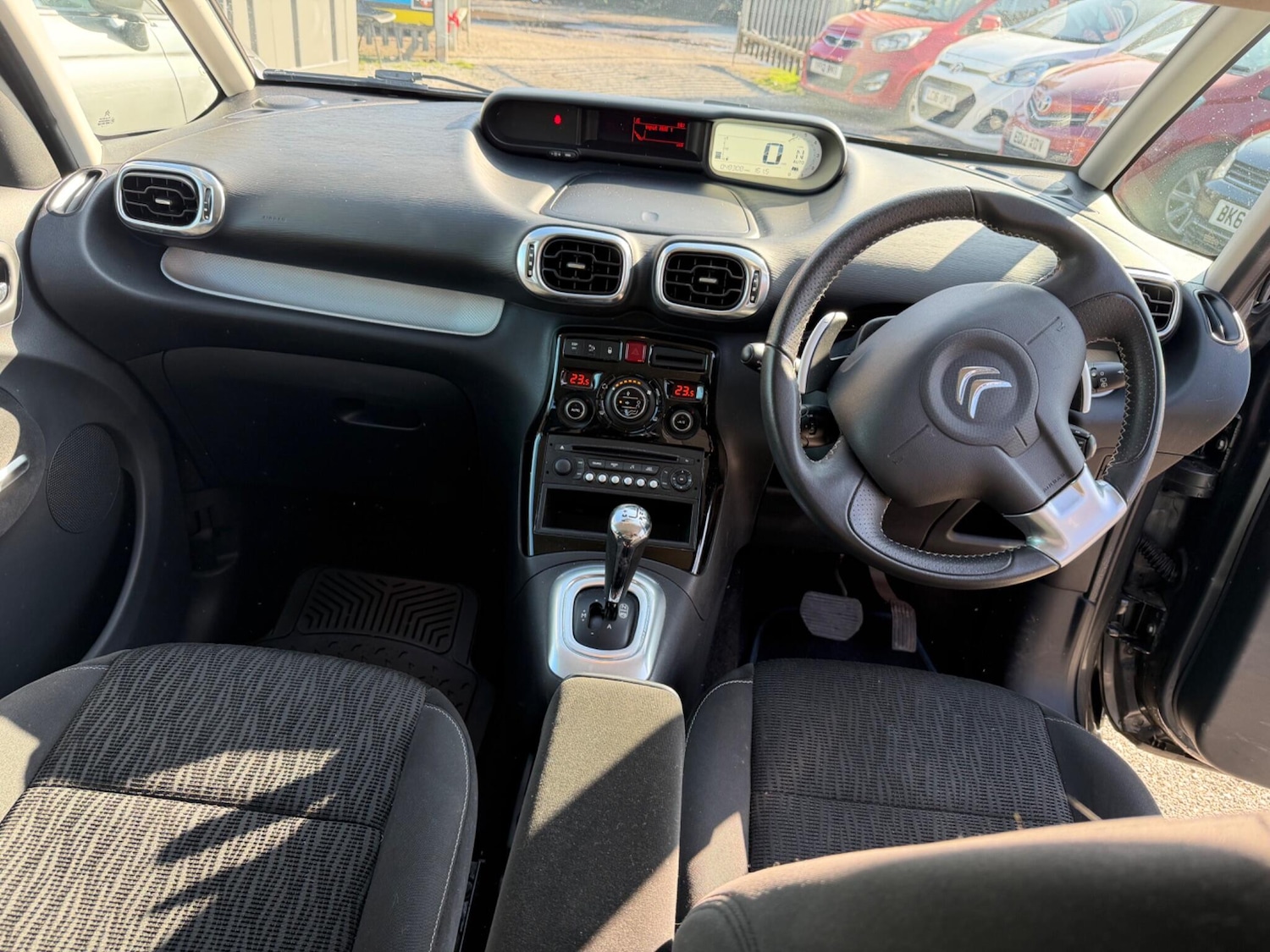 Used Citroen C3 Picasso 2013 for sale - 77753169: Photo 20