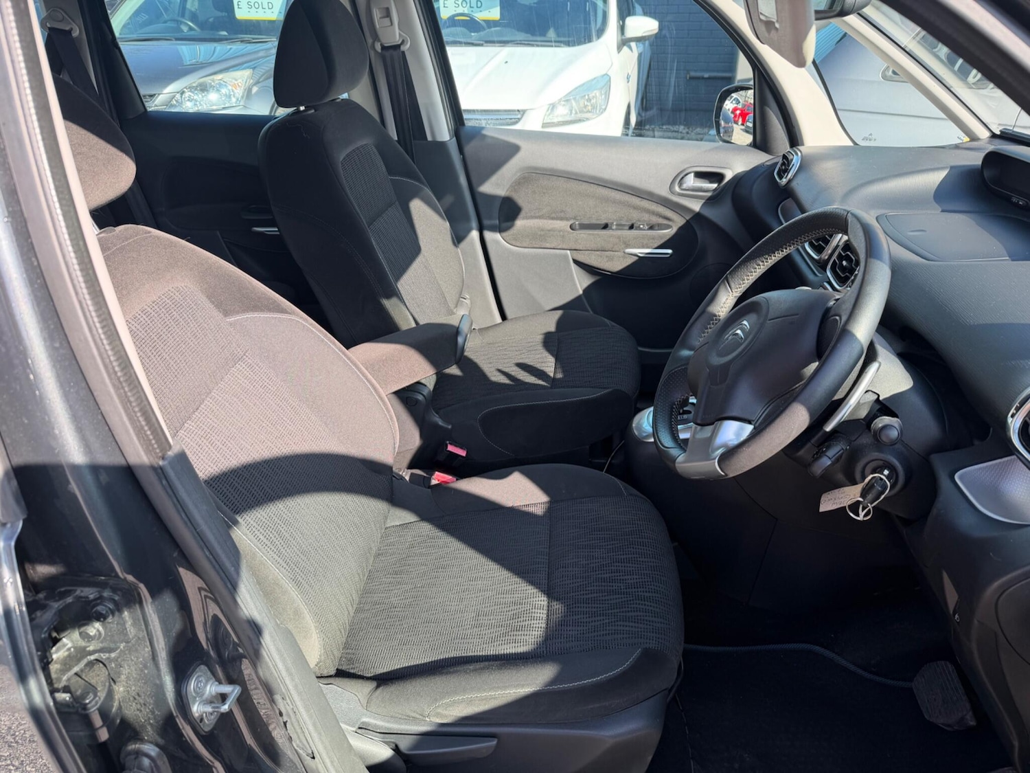 Used Citroen C3 Picasso 2013 for sale - 77753169: Photo 23