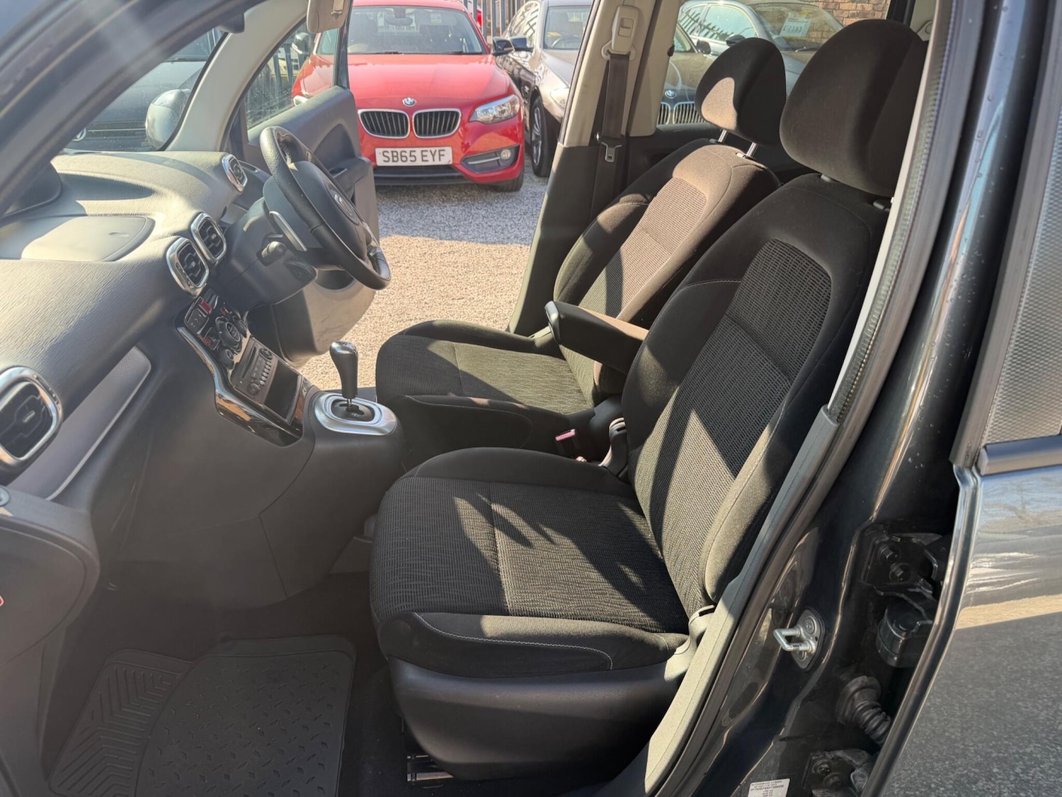 Used Citroen C3 Picasso 2013 for sale - 77753169: Photo 37