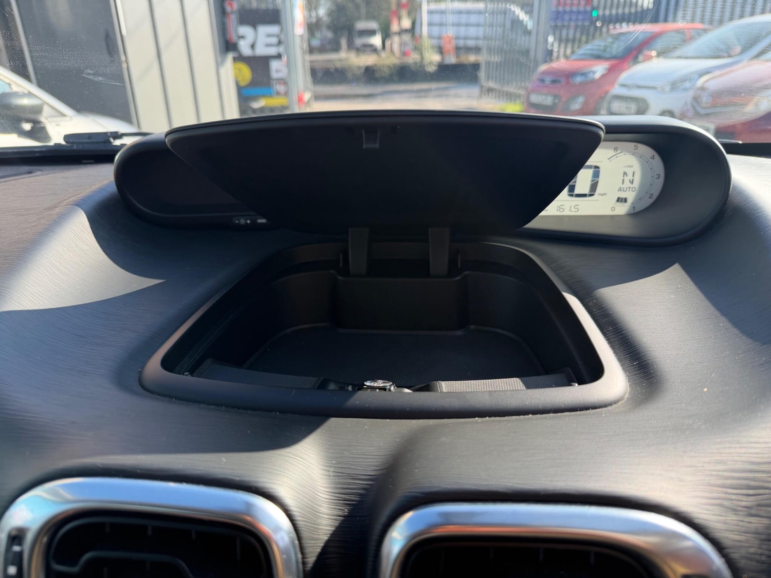 Used Citroen C3 Picasso 2013 for sale - 77753169: Photo 42