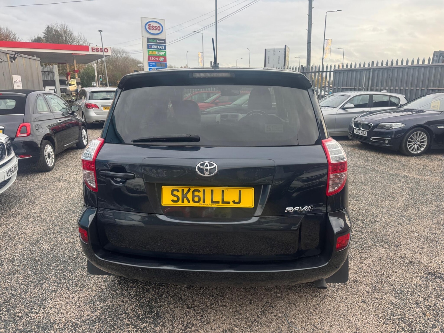 Used Toyota RAV4 2011 for sale - 76786641: Photo 28