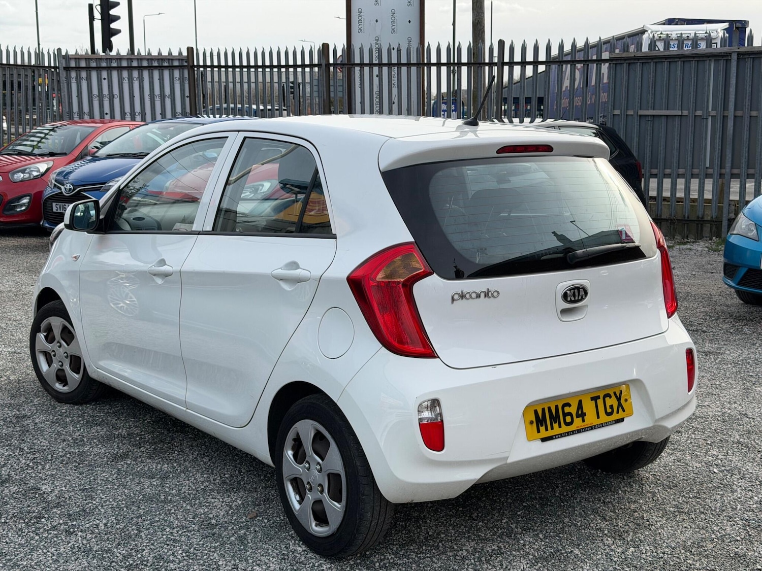 Used Kia Picanto 2015 for sale - 77852985: Photo 4