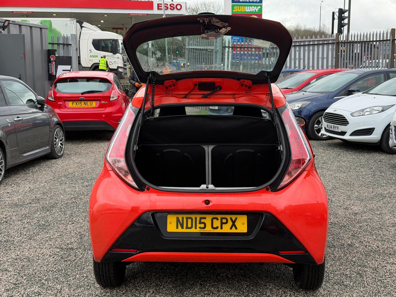 Used Toyota AYGO 2015 for sale - 77396336: Photo 11