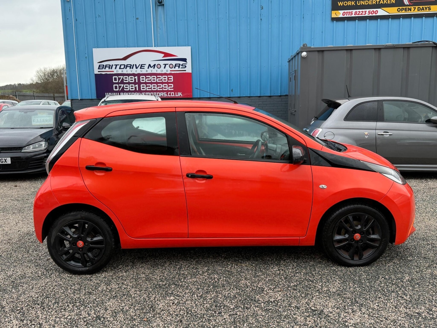 Used Toyota AYGO 2015 for sale - 77396336: Photo 13