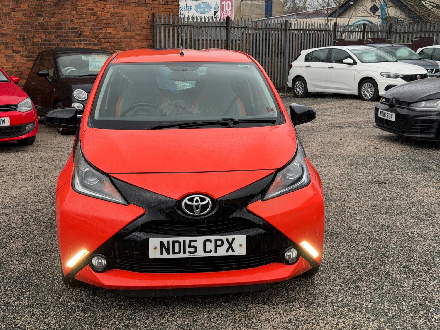 Used Toyota AYGO 2015 for sale - 77396336: Photo 2